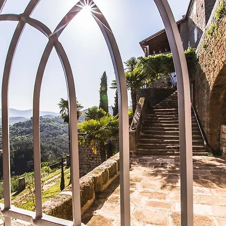 La Maison Des Orangers Holiday home Payzac (Ardeche)